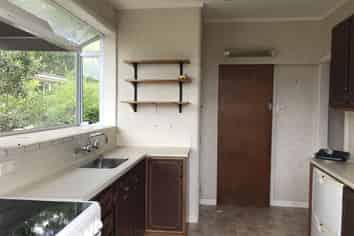 5 Salisbury Road, Birkdale