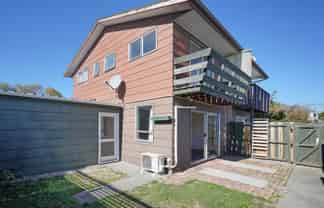 4/477 Hereford Street, Linwood