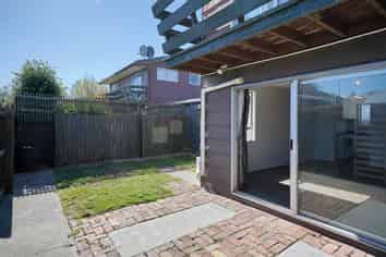 4/477 Hereford Street, Linwood