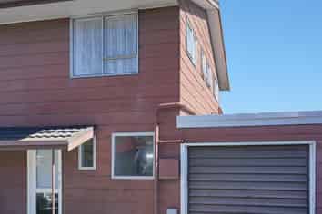 4/477 Hereford Street, Linwood