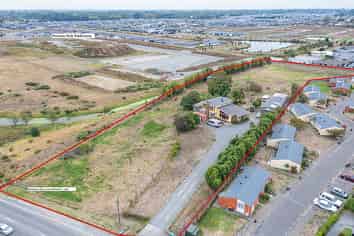 205 Mairehau Road, Burwood