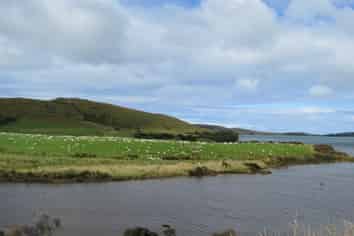 15 Bell Road, Wyndham Surrounds