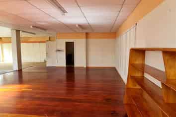 VERSATILE HENDERSON OPPORTUNITY