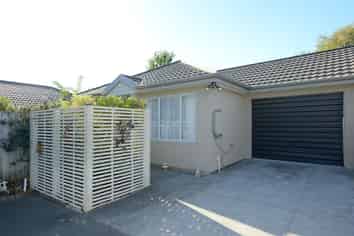 4/16 Belfast Road, Belfast