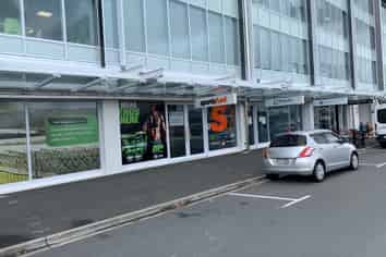 BRAND NEW A-GRADE RETAIL OR OFFICE SPACE