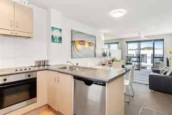 509/23 Maunganui Road (The Atrium), Mount Maunganui