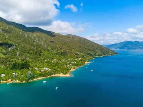  The Pines, Queen Charlotte Sound