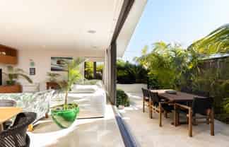 1/16 McLean Street, Strandon