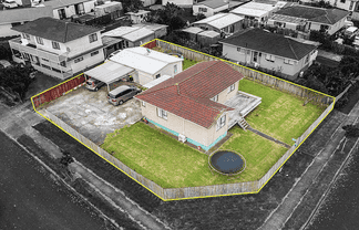 12 Sidey Avenue, Clover Park
