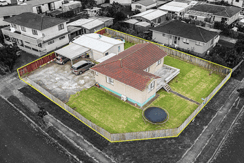12 Sidey Avenue, Clover Park