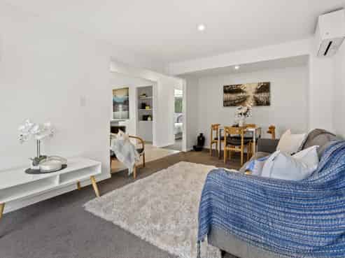 2/80 Onewa Road, Northcote