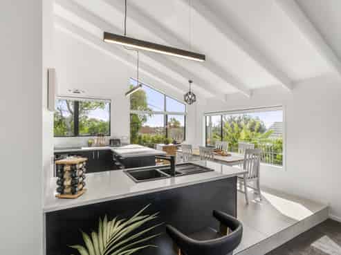 3/80 Onewa Road, Northcote