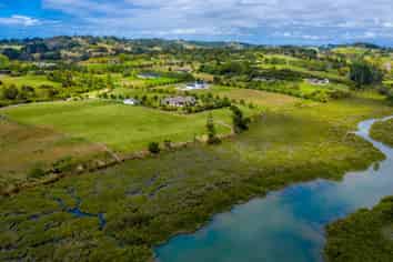 165 Lennon Access Road, Stillwater