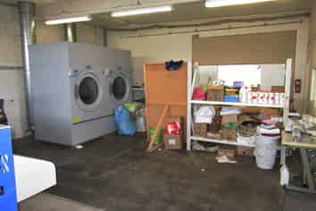 285M² PRIME ROAD FRONTAGE CLOSE TO DRESSMART