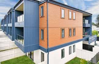 109/8 Gray Avenue, Mangere East