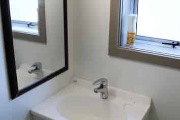 Room 1/19a Canongate, Dunedin Central