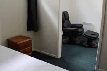 Room 1/19a Canongate, Dunedin Central