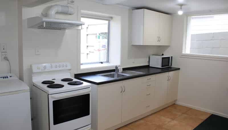 Room 1/19a Canongate, Dunedin Central