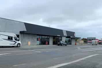 Last Retail Tenancy - East Street