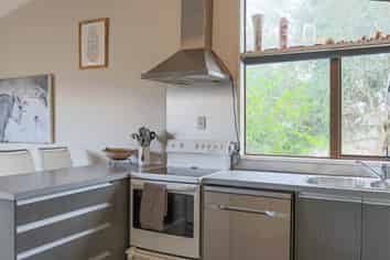 16 Eruini Street, Ohope