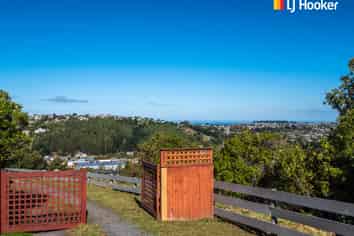 . Frasers Heights Subdivision, Halfway Bush