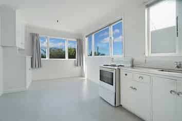 5/40 West Coast Road, Glen Eden