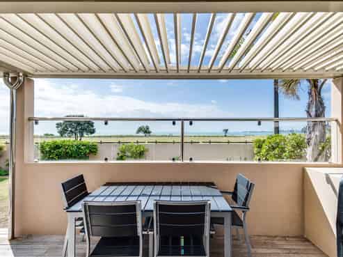 3 The Esplanade, Westshore