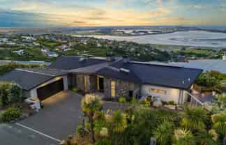 1 Ti Kouka Eco Lane, Redcliffs