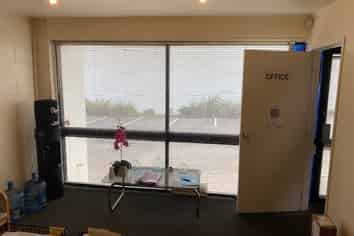 Industrial Warehouse/Office - Airport Oaks