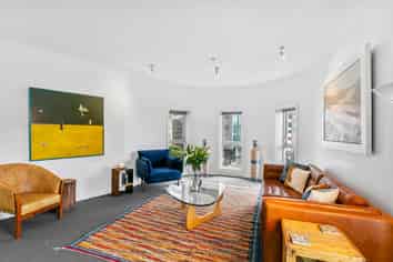 2.3/1 Queens Wharf, Wellington Central