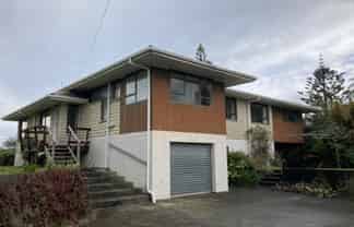 57 North Street, Mokau