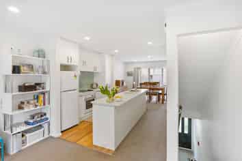 6/170 Mokoia Road, Chatswood