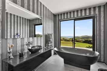 812 Ruapuke Road, Raglan