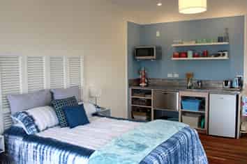 Coastal gem - accommodation & function venue