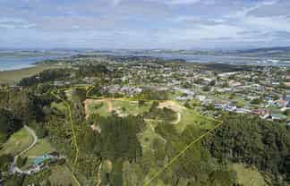 11 Boeing Road, Onerahi