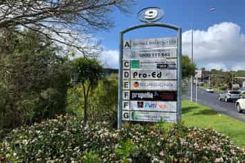 9E Apollo Dr, Rosedale