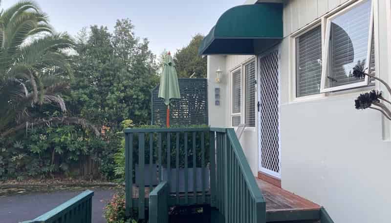 6/146 St Johns Road, Saint Johns