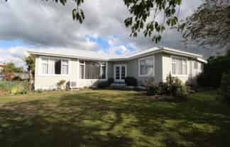 2 Sussex Street, Mossburn