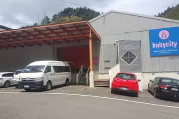 Warehouse and Offices in Ngauranga