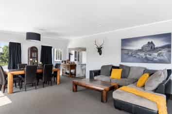 23 Paparoa Road, Te Puna