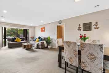 3/162 Whitford Road, Northpark