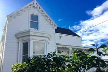 INVESTORS, DEVELOPERS OR LAND BANKERS DREAM