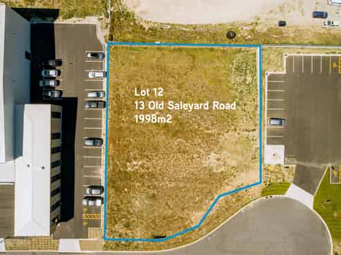 Freehold industrial lot for sale