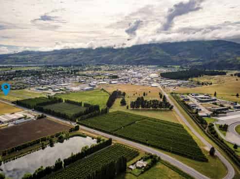 Freehold industrial lot for sale