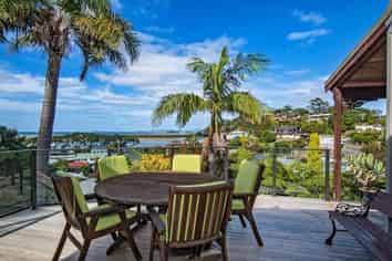 22 Shoebridge Crescent, Ngunguru