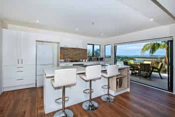 22 Shoebridge Crescent, Ngunguru