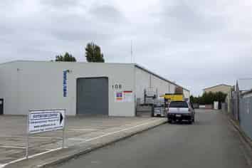 Spacious Rear Warehouse and Offices