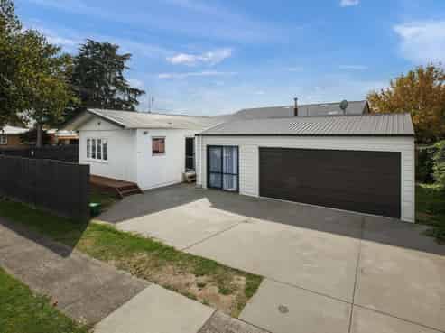 59 and 59A Irvine Street, Frankton