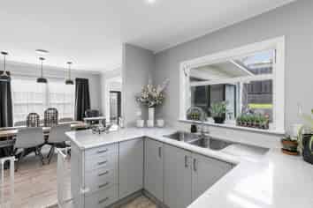 32 McGowan Road, Wainuiomata