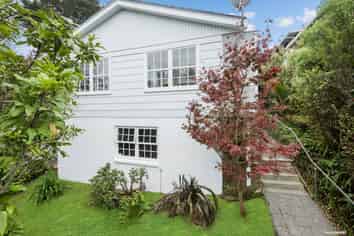 1/27 Raymond Terrace, Northcote